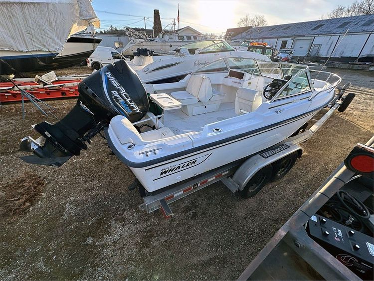 20' Boston Whaler 1999 Ventura