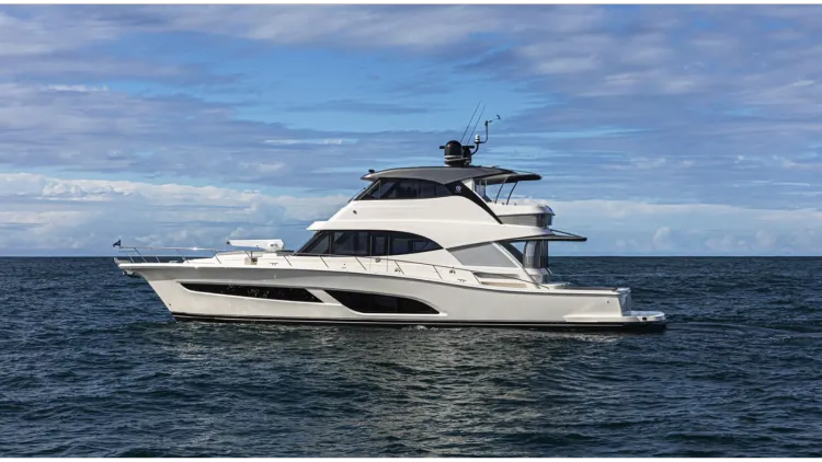 64 SPORTS MOTOR YACHT SERIES 2