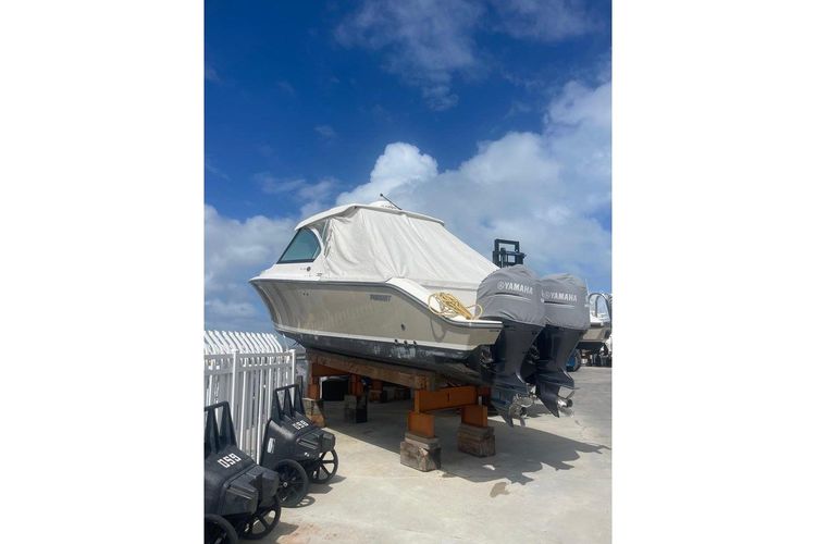 2016 Pursuit DC 325 Dual Console