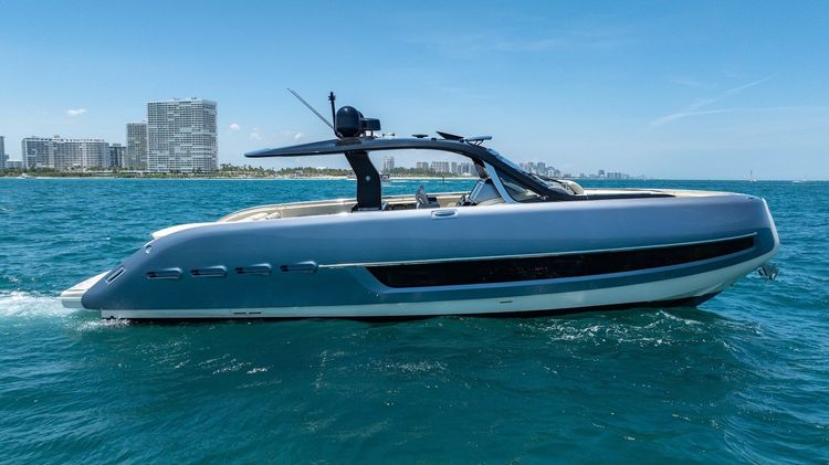 Invictus TT460