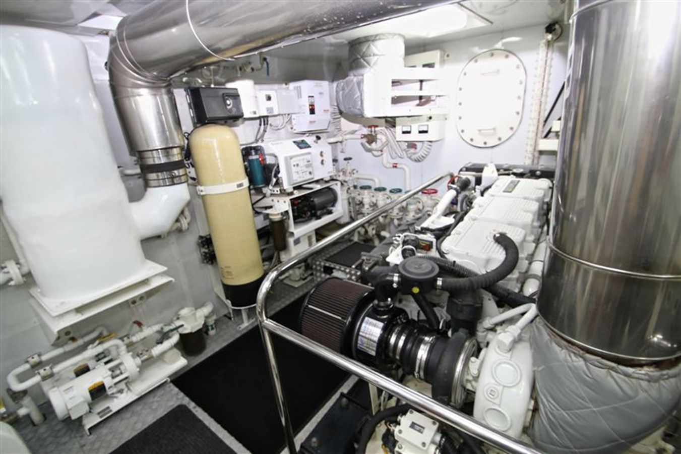 Лучшие предложения покупки яхты Impetus 2005