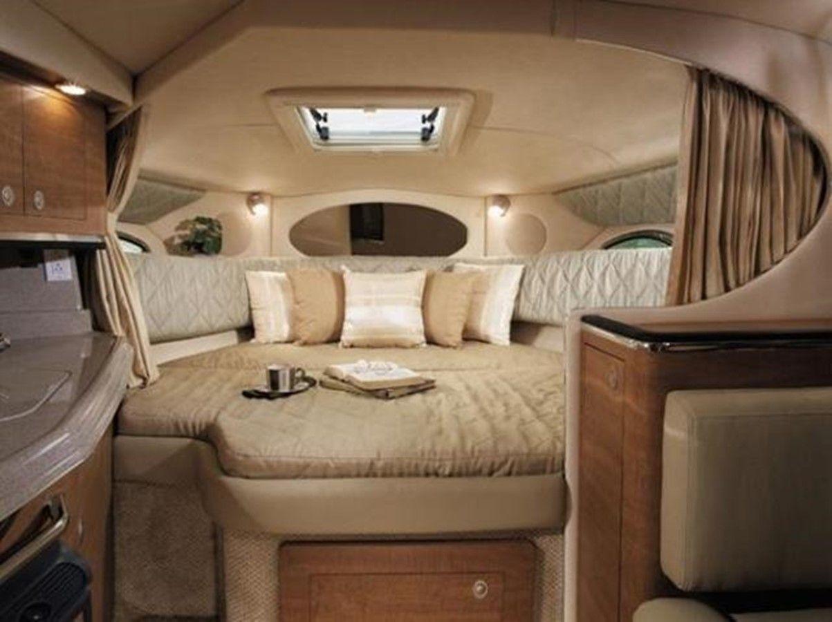 Buy a Sea Ray 290 Amberjack 29 at Shestakov Yacht Sales