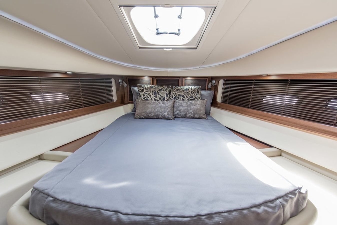 the best price on Sapphire 2012