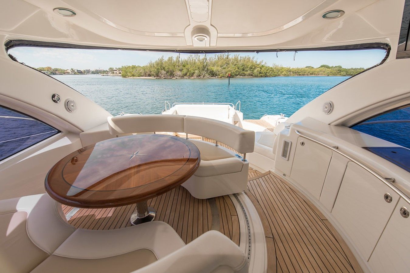 the best price on Sapphire - SEA RAY