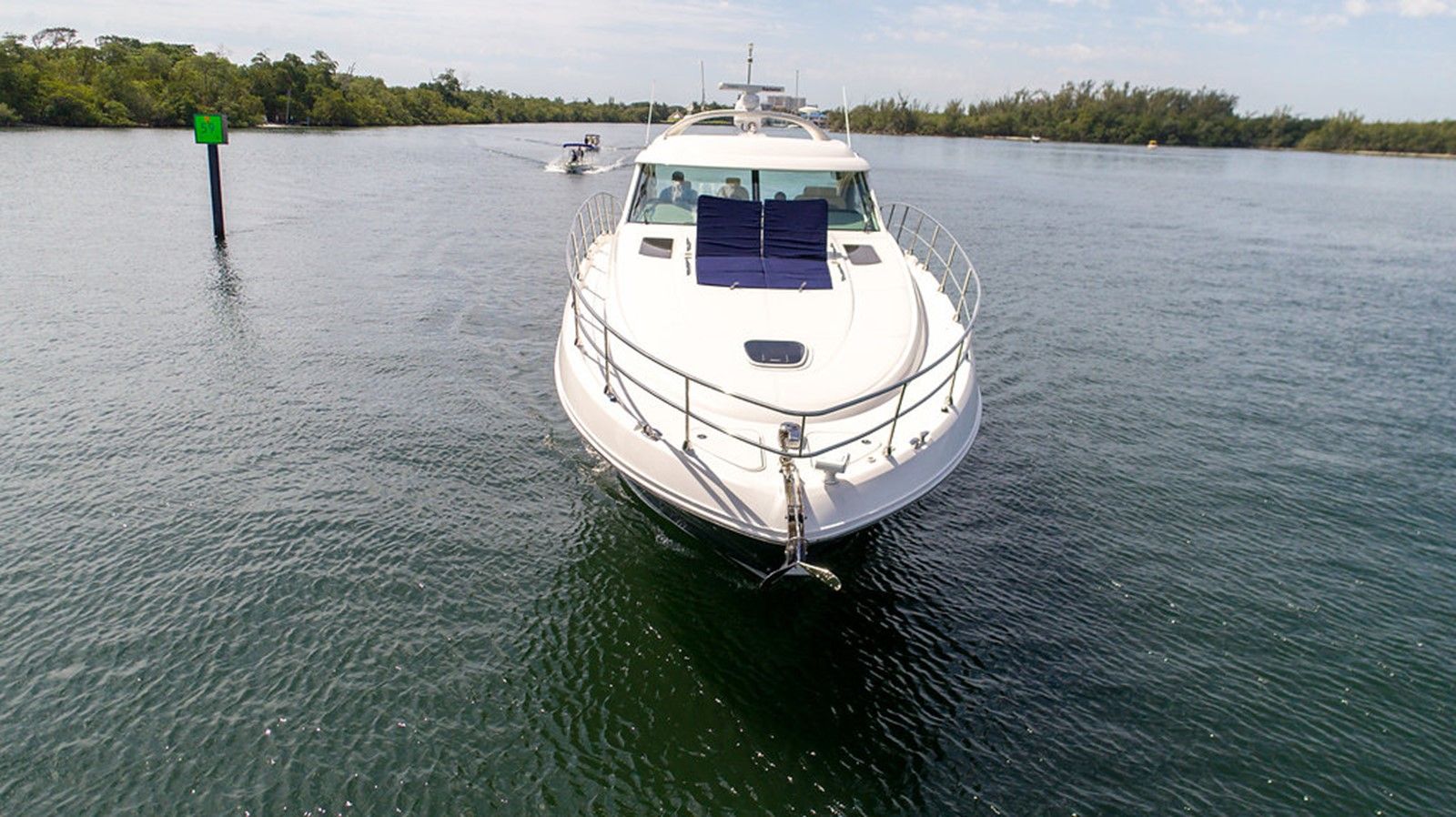 Buy a yacht Sapphire - SEA RAY