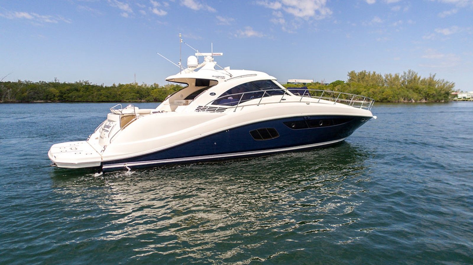 Buy a yacht Sapphire 58