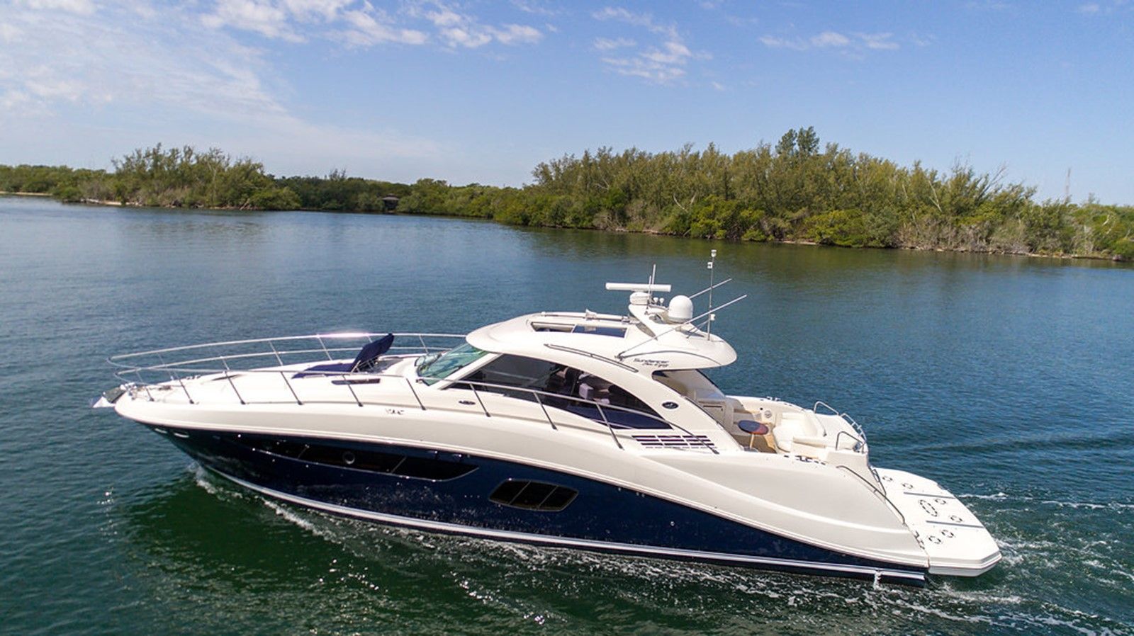 best yacht sales deals Sapphire 58