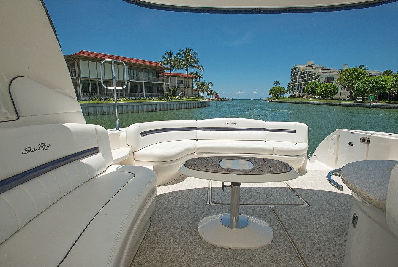 Buy a 2008 Sea Ray 520 Sundancer 52 at Shestakov Yacht Sales