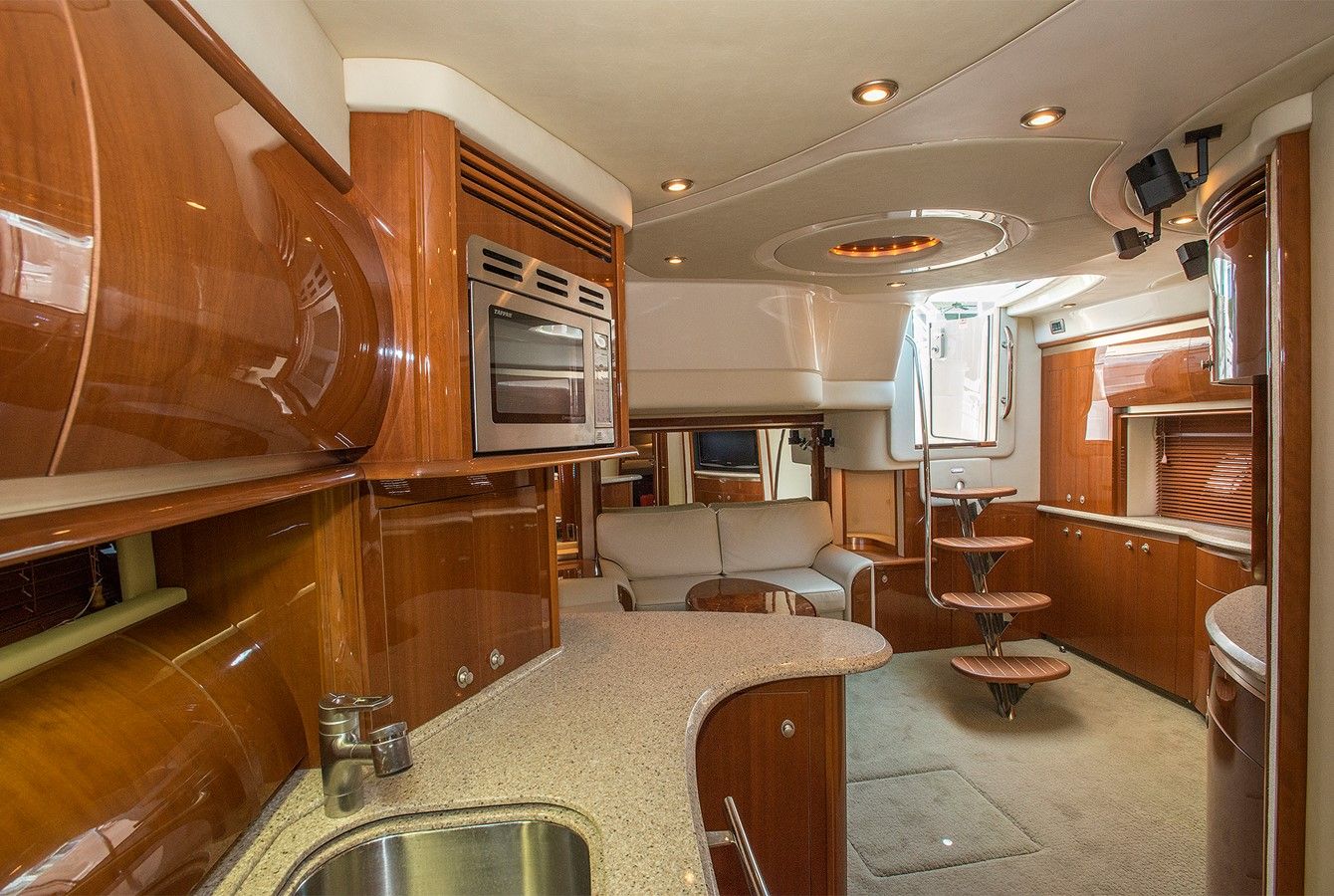 best yacht sales deals 2008 Sea Ray 520 Sundancer