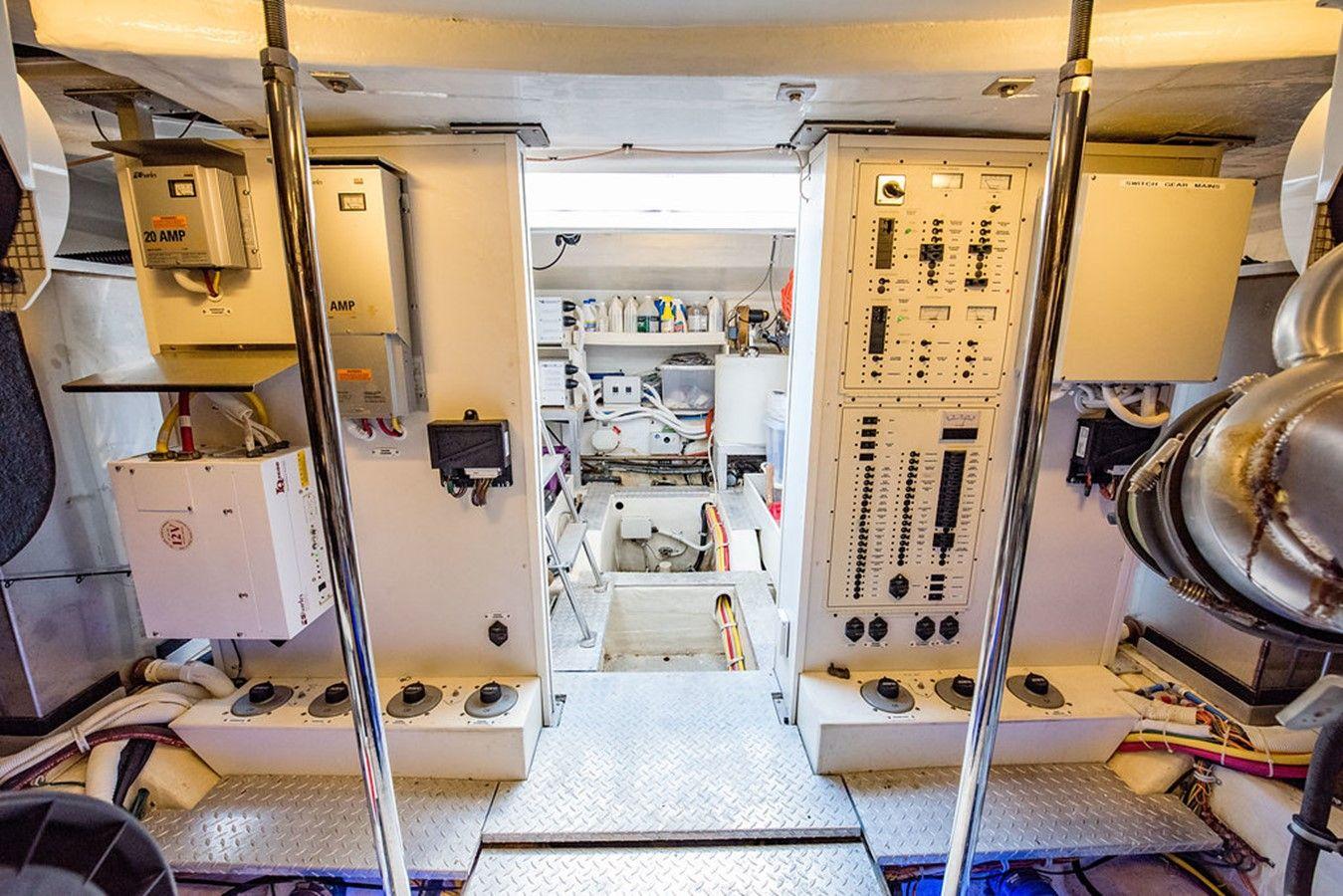 best yacht sales deals Sweet Life 56