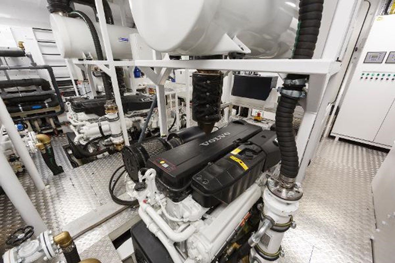 121 ft Explorer 37 121 price