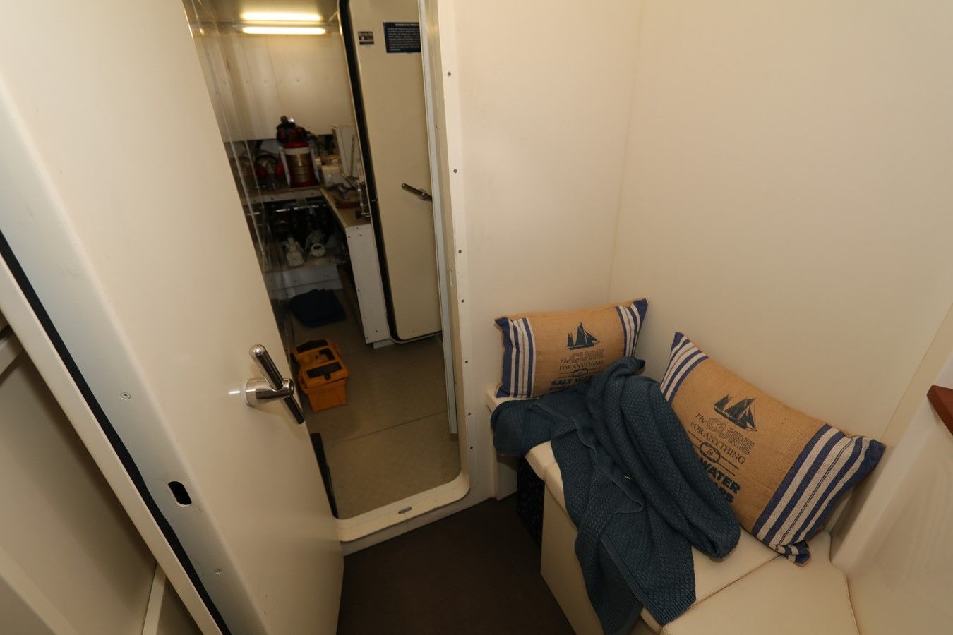 the best price on VANTAGE - PERSHING