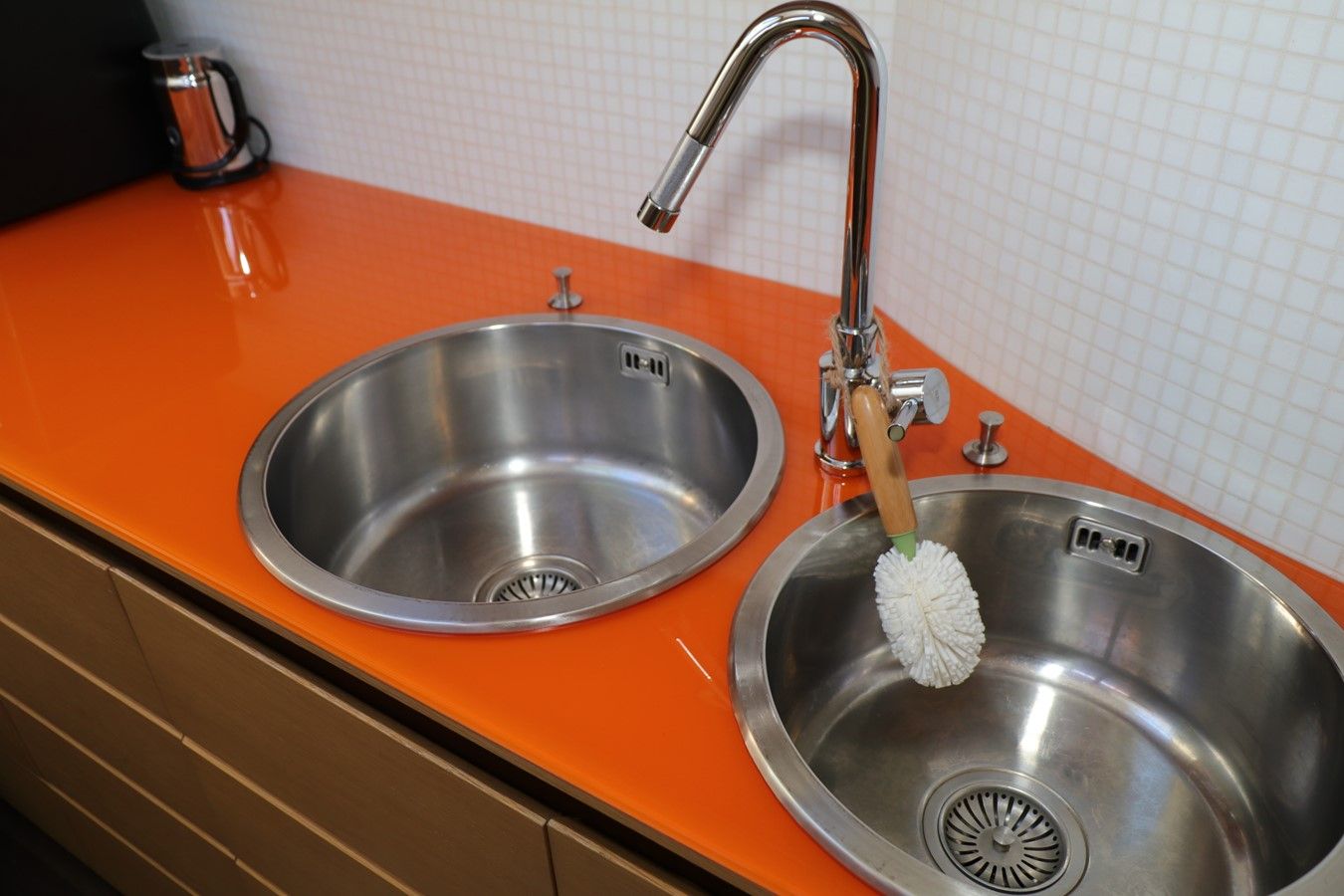 Buy a VANTAGE - PERSHING at Shestakov Yacht Sales