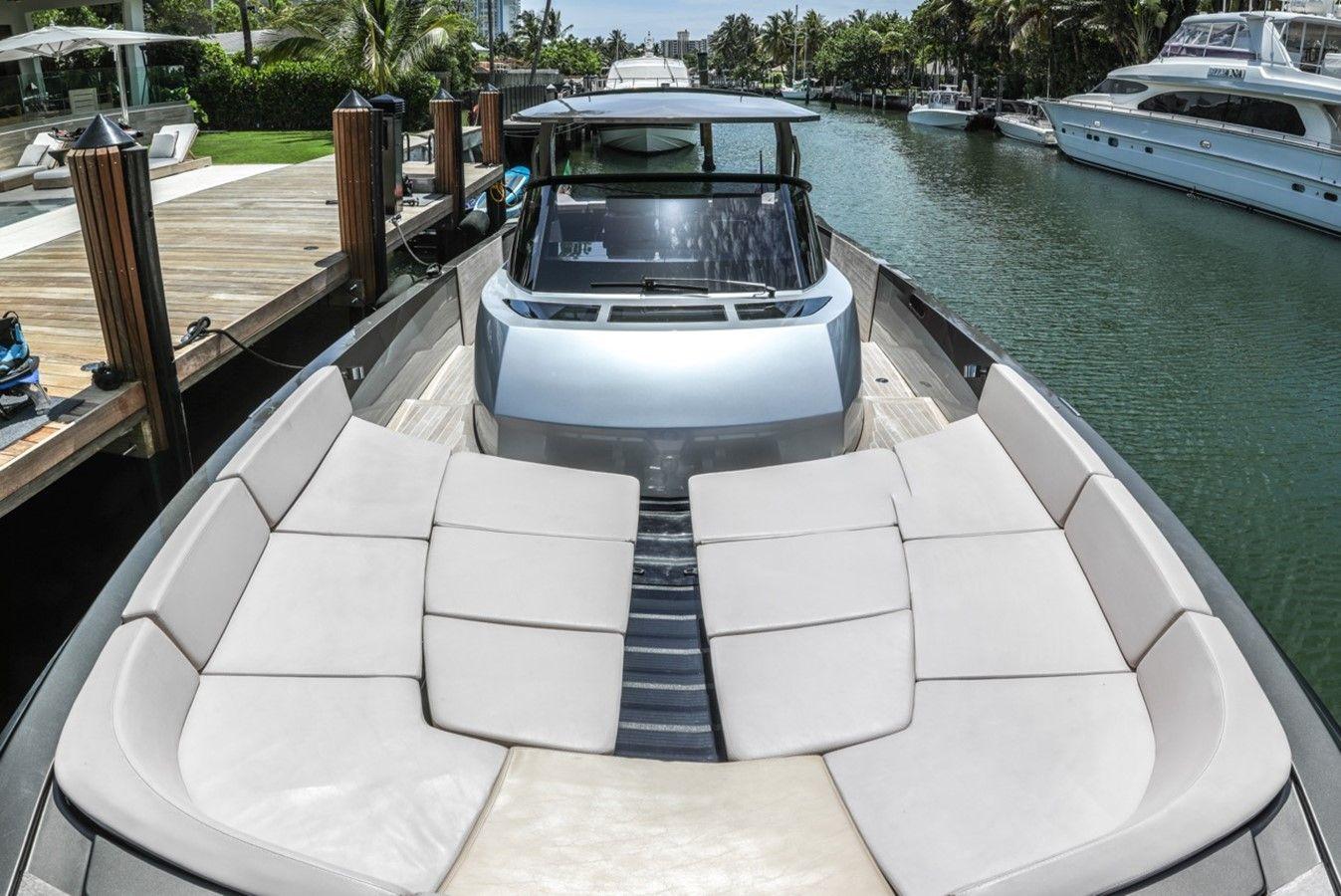 Buy a Continental 43 Tender - CNM - CANTIERI NAVALI DEL MEDITERRANEO at Shestakov Yacht Sales