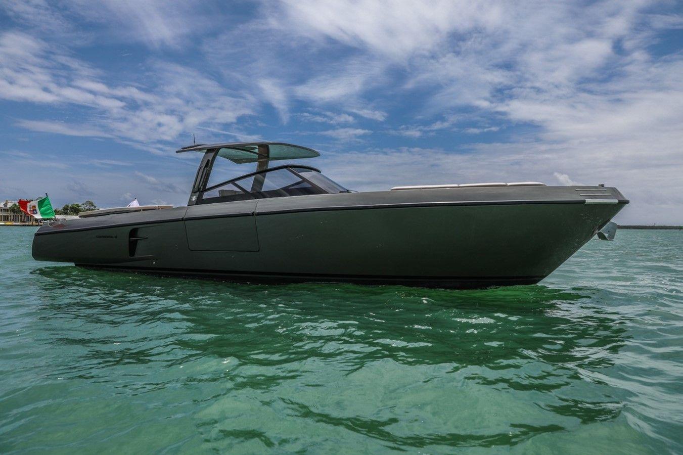 Buy a yacht Continental 43 Tender 2023