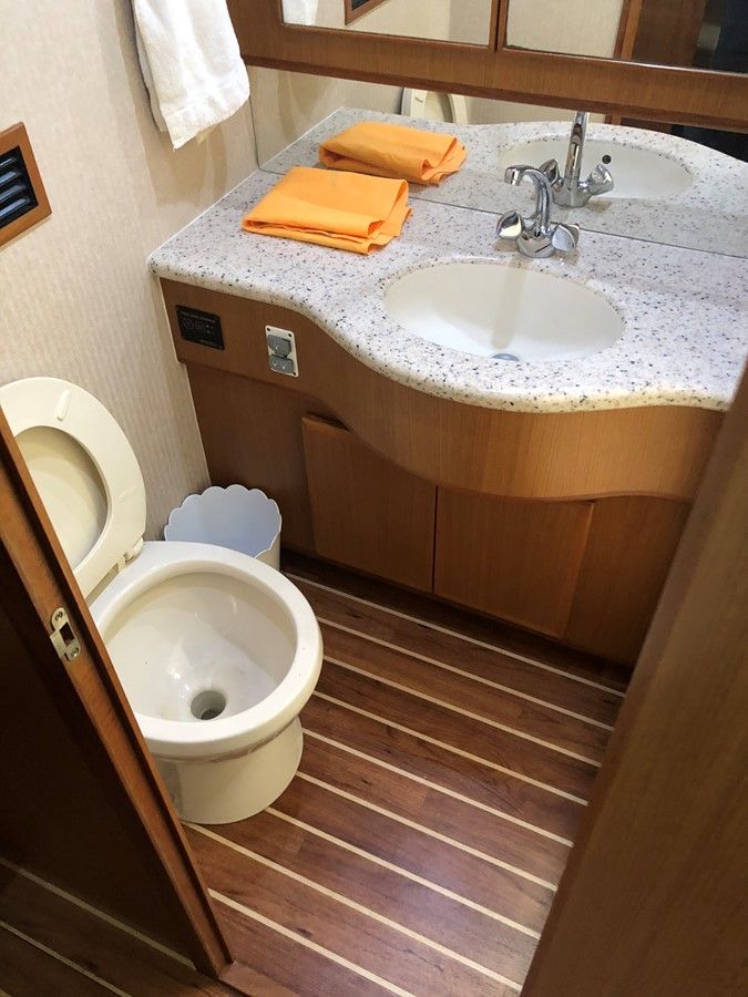 Buy a Silver Fox 42 at Shestakov Yacht Sales