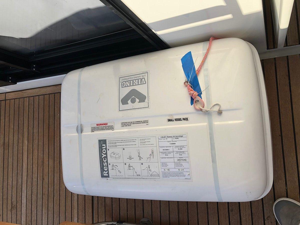 best yacht sales deals Amour Swift Trawler