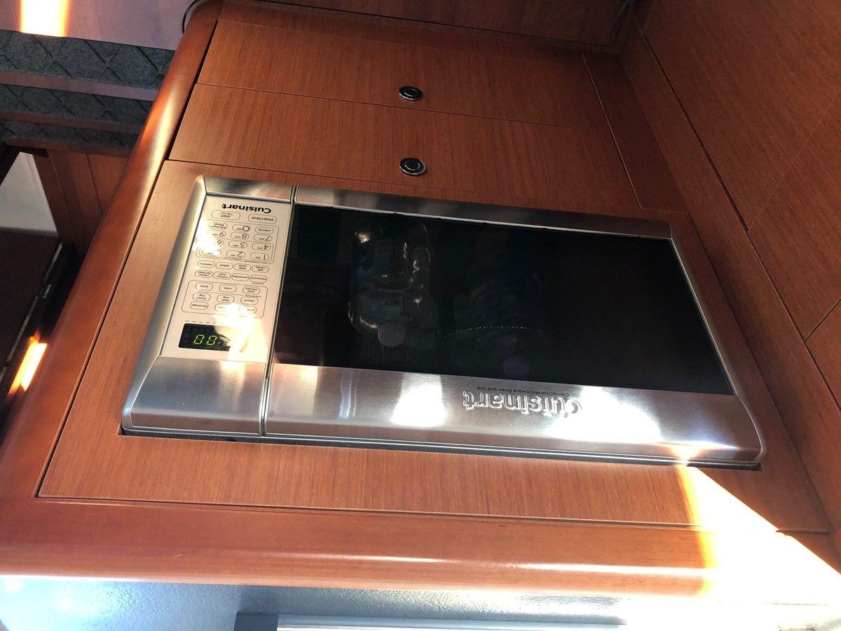 Amour Swift Trawler price