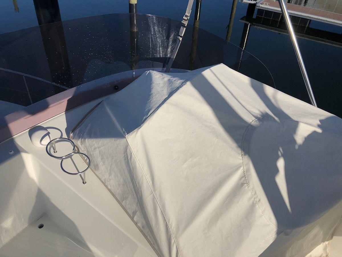 Buy a Amour - Beneteau at Shestakov Yacht Sales