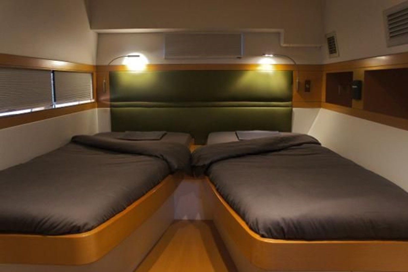 TOHORA - NAUTITECH yacht sale