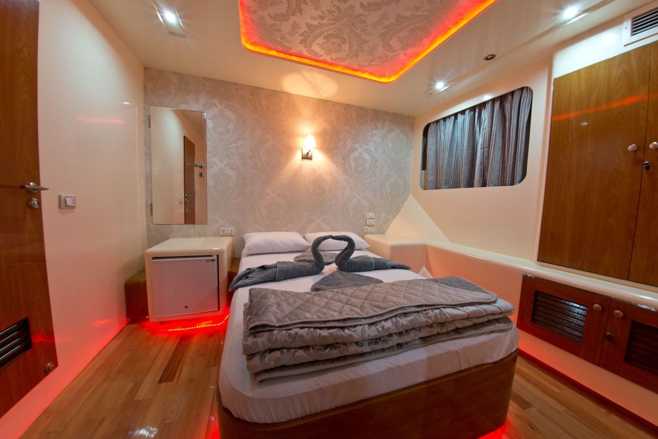 Buy a BETELGUESER - CUSTOM at Shestakov Yacht Sales