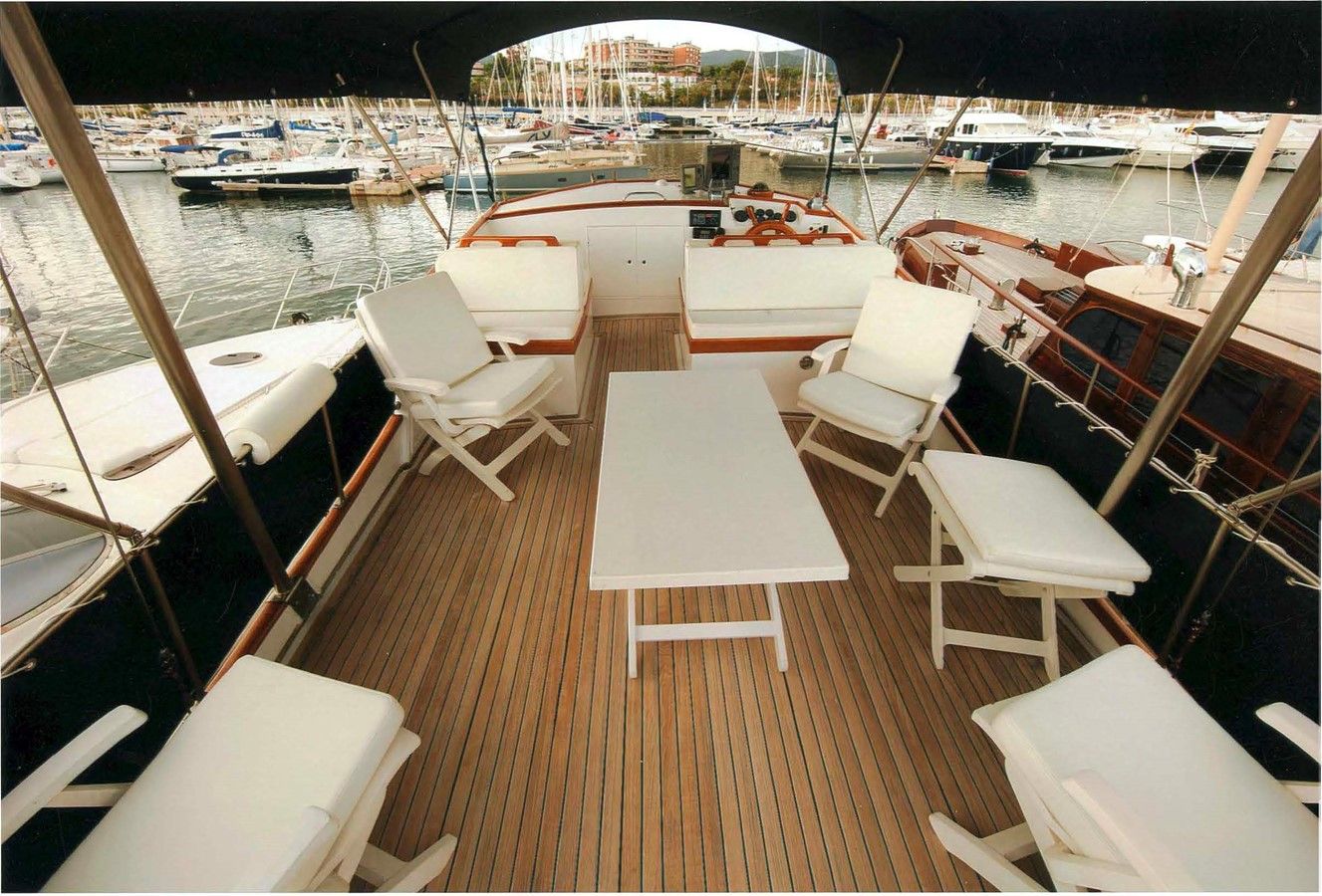 Продажа яхты -