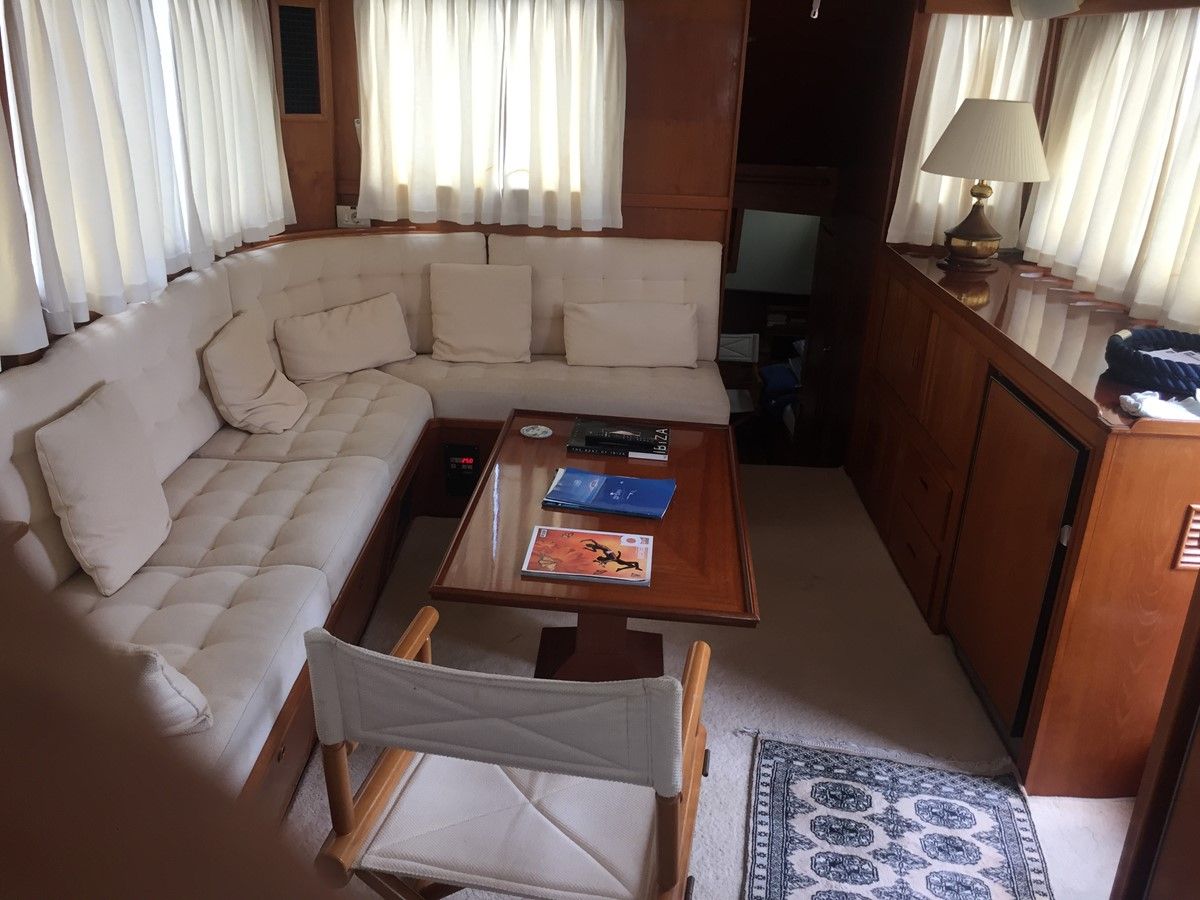 Стоимость яхты - - GRAND BANKS MARINE