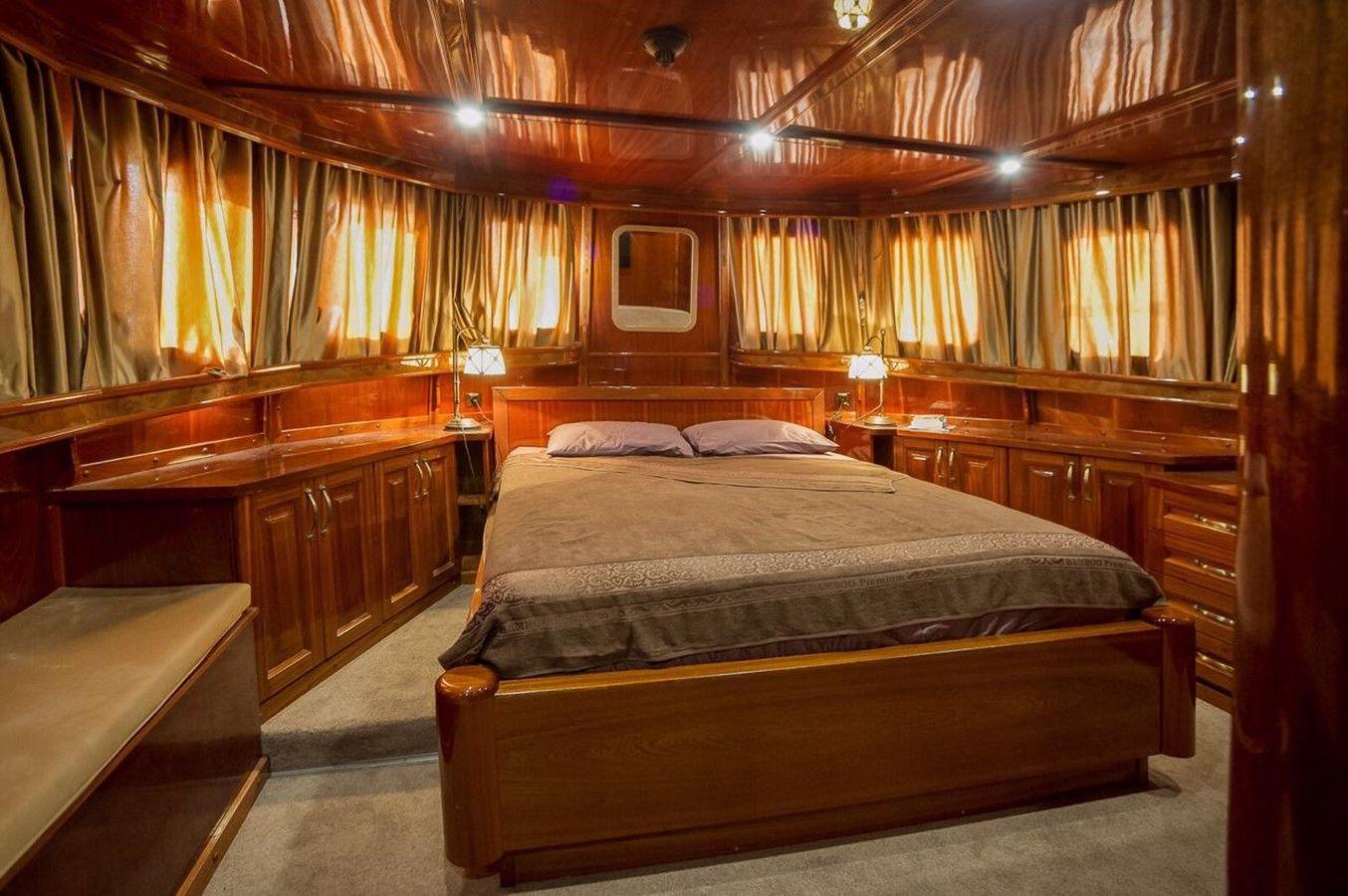 the best price on ANNA I - CUSTOM