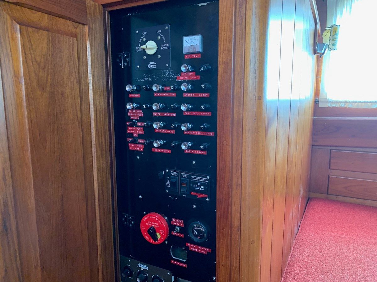 Crest - CUSTOM KETCH yacht sale