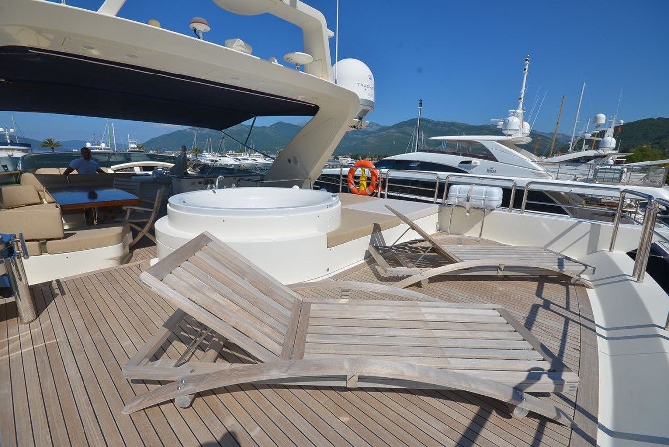 Julia S - Azimut Yachts yacht sale