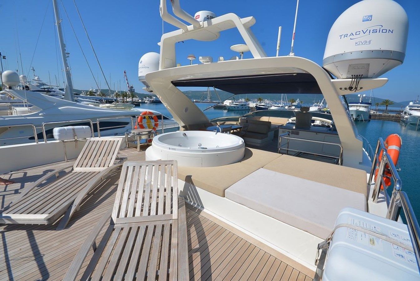 Julia S - Azimut Yachts yacht sale