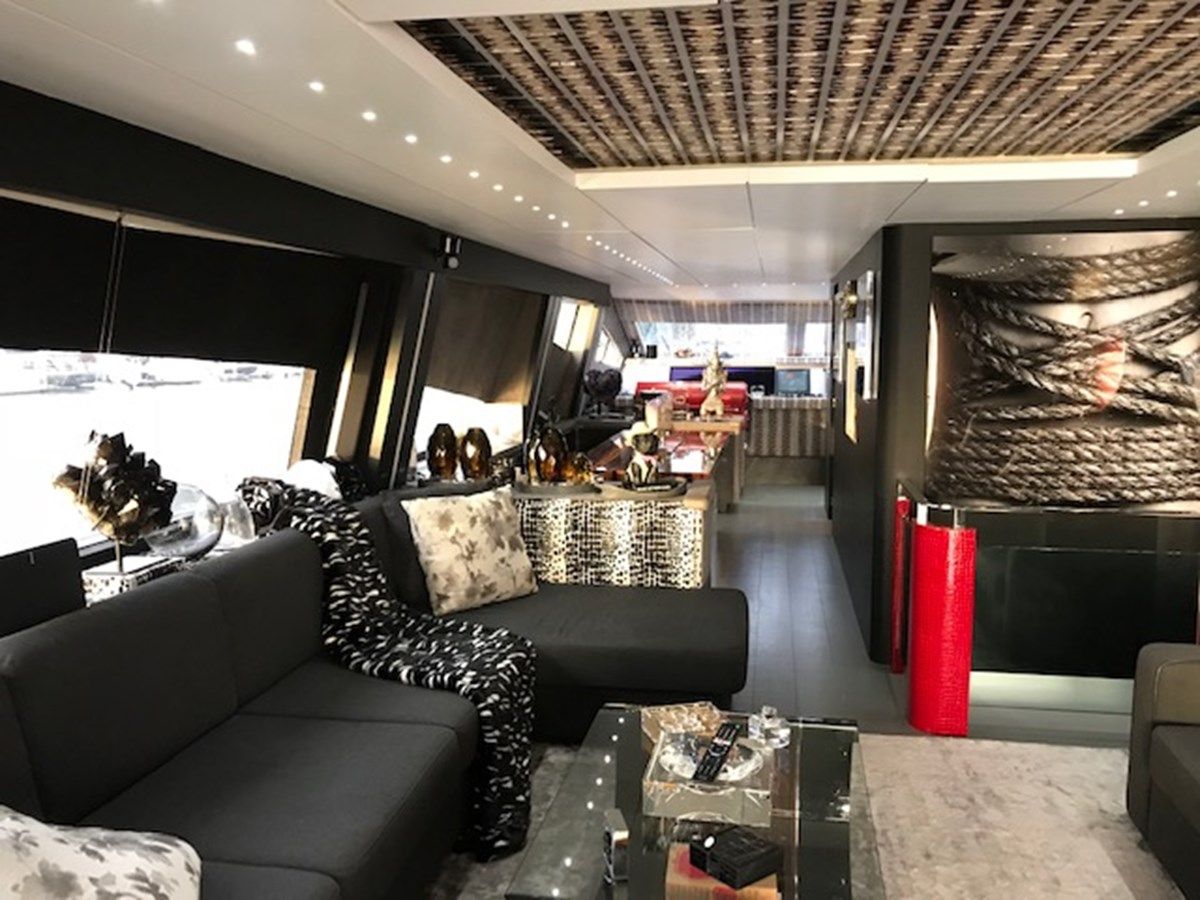 Kisses - PERMARE yacht sale