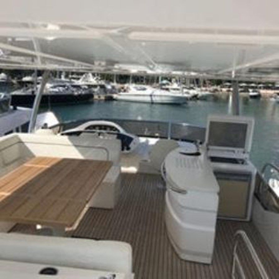 Buy a 81935-3588701 Yacht at Shestakov Yacht Sales