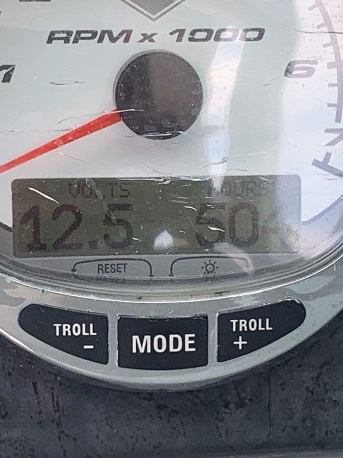 Buy a yacht - 318SSX Super Sport