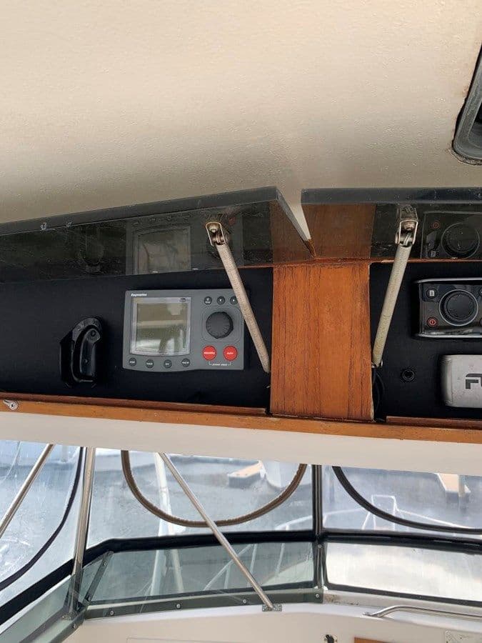 Ocean Hunter 1985 yacht sale