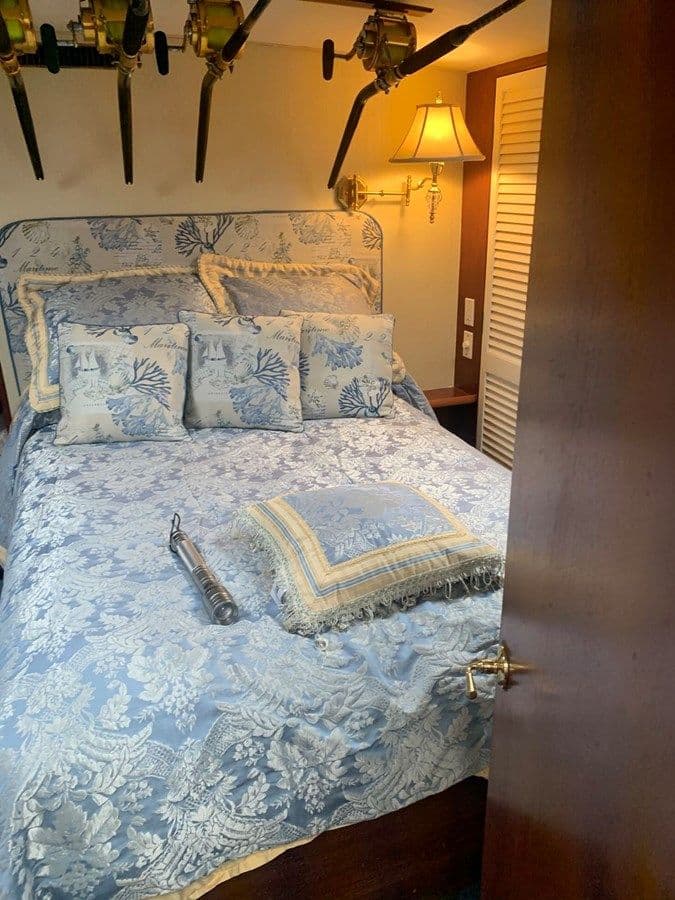 best yacht sales deals Ocean Hunter - OCEAN YACHTS