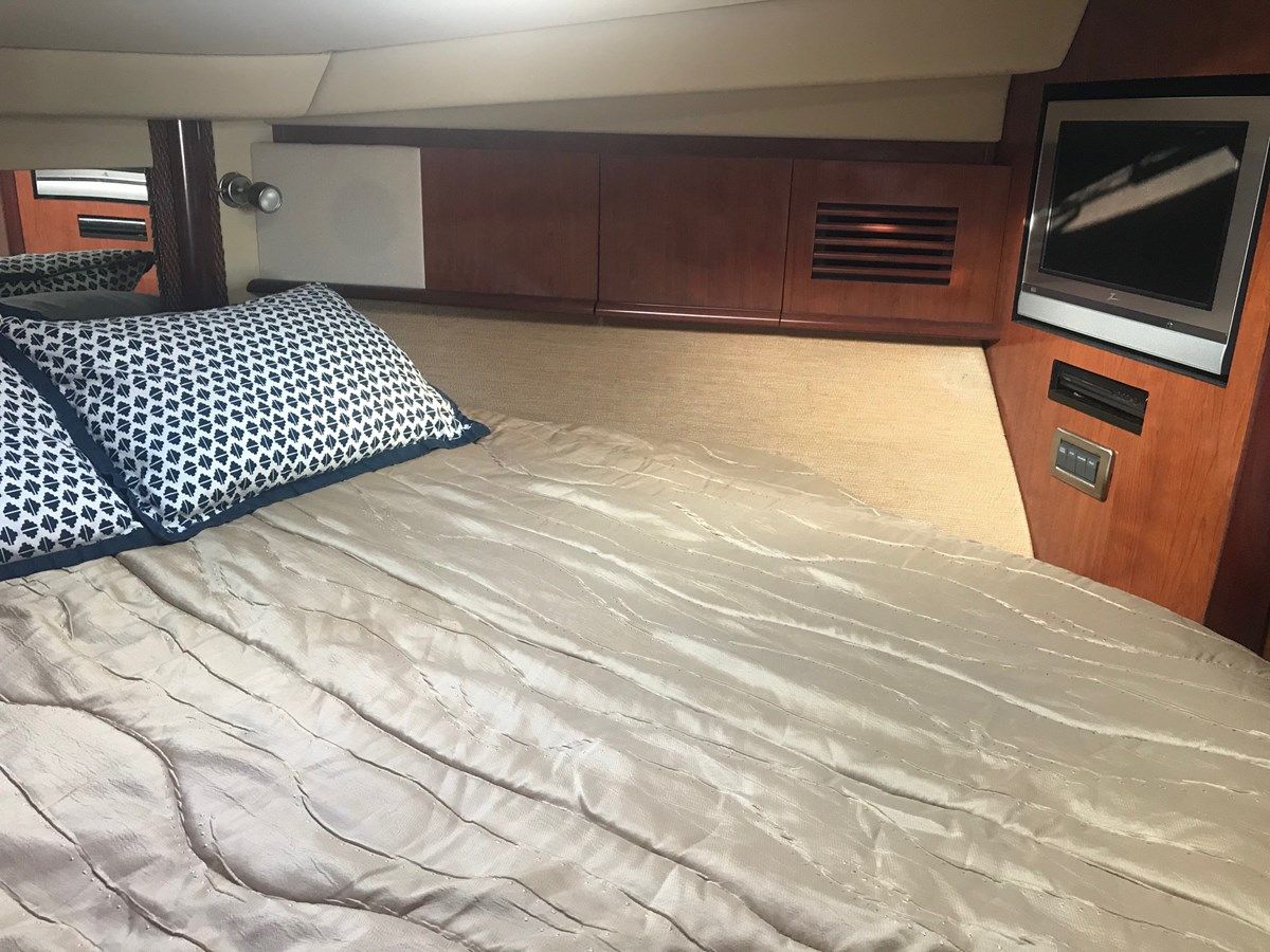 Купить яхту Liquid Therapy - SEA RAY в Shestakov Yacht Sales