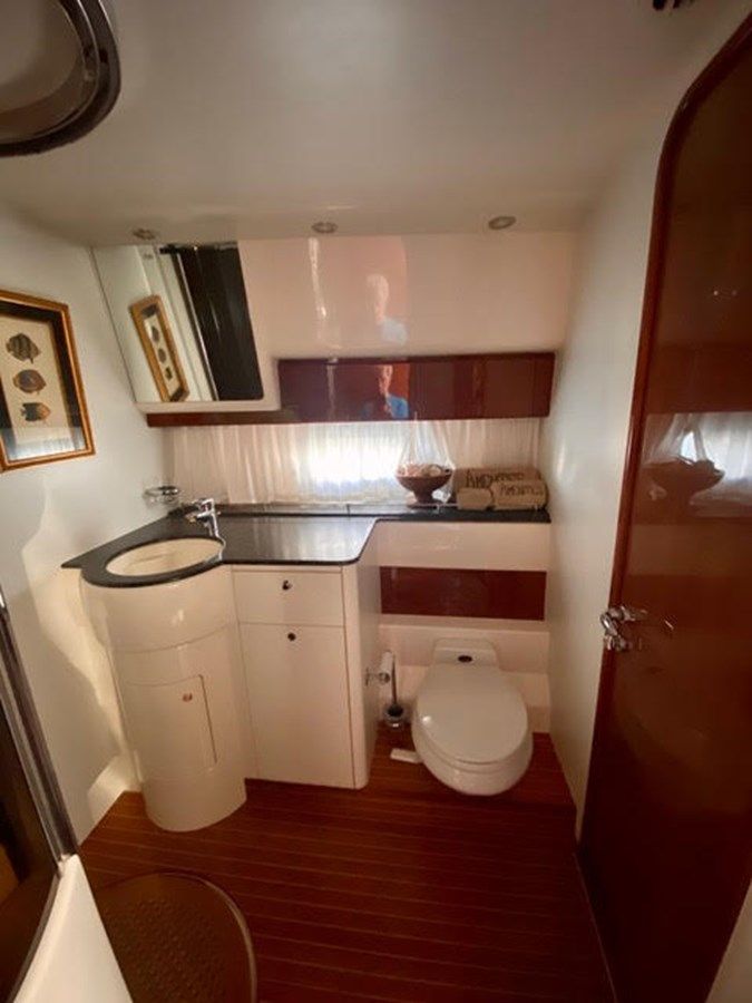 Купить яхту Amenities Princess Sport Cruiser в Shestakov Yacht Sales