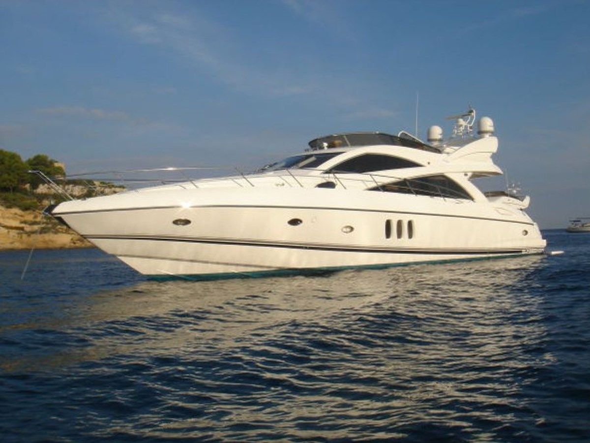 best yacht sales deals Pura Vida - Sunseeker