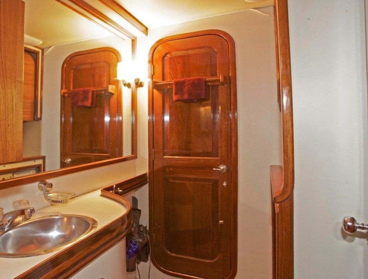 Entertainer - GULFSTAR