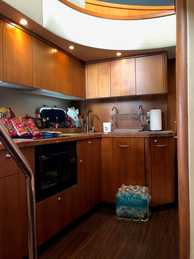 Продажа яхты - - Sunseeker