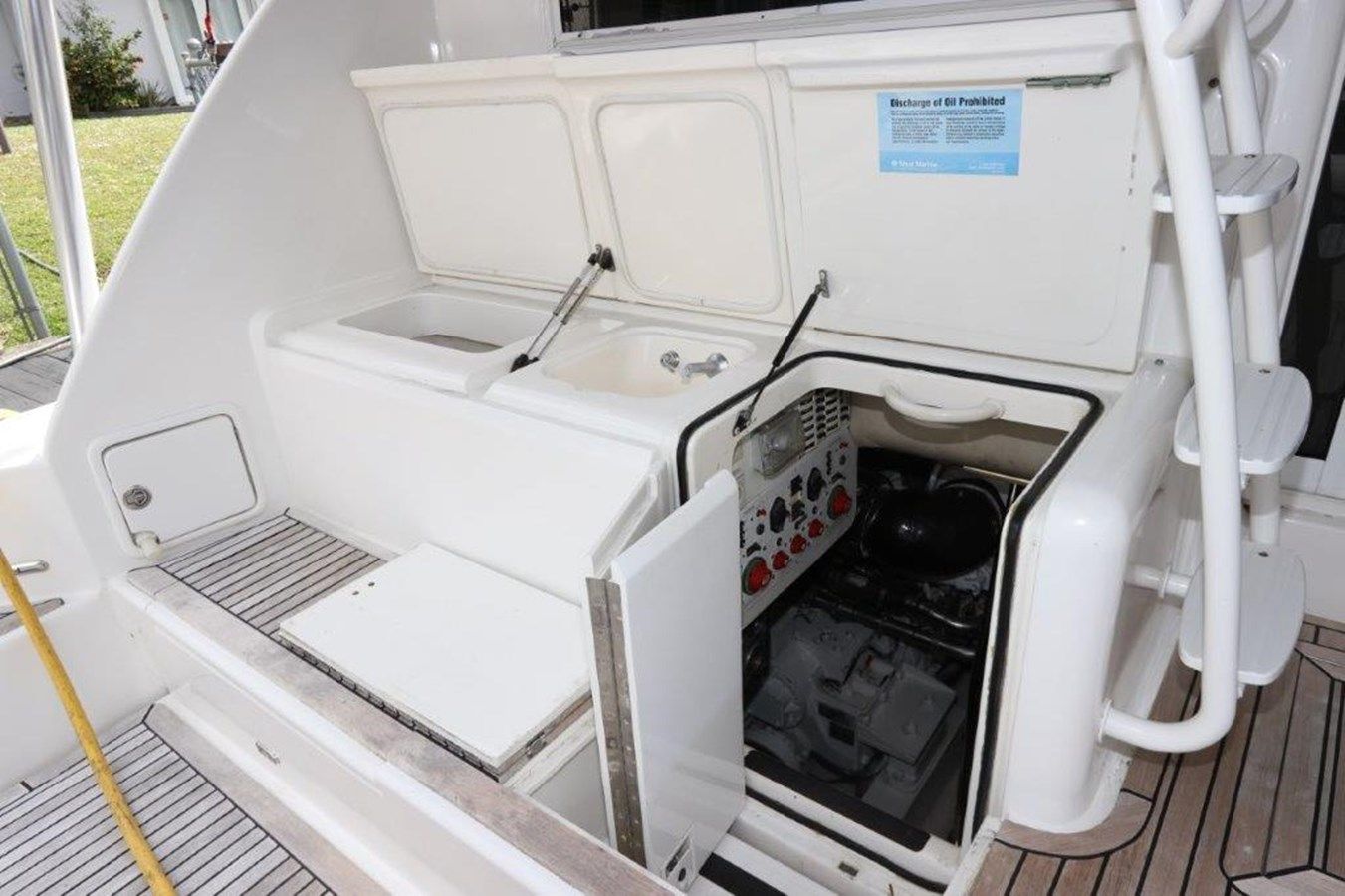- Enclosed Flybridge yacht sale