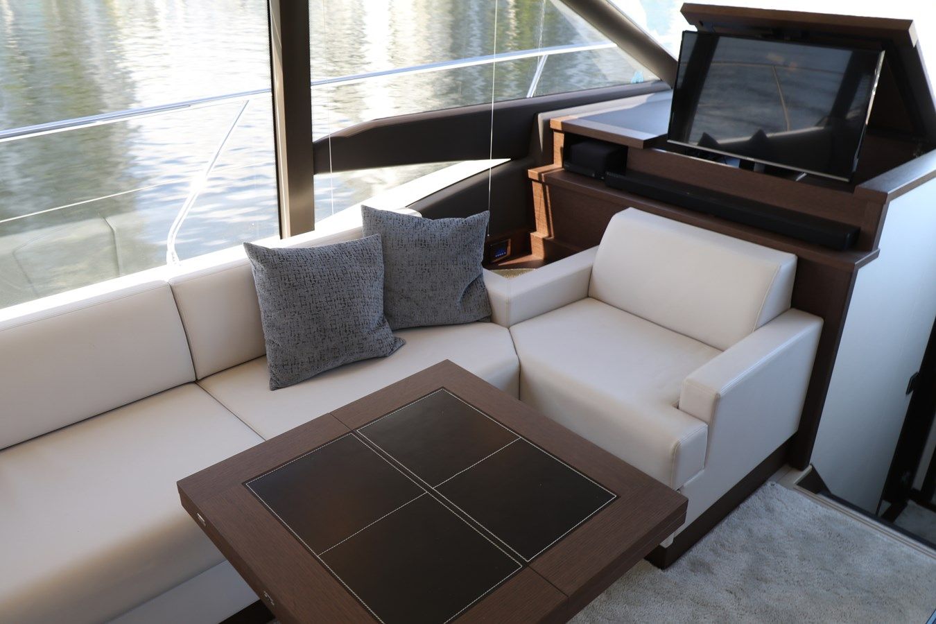 Стоимость яхты InterMarine Trade - PRESTIGE