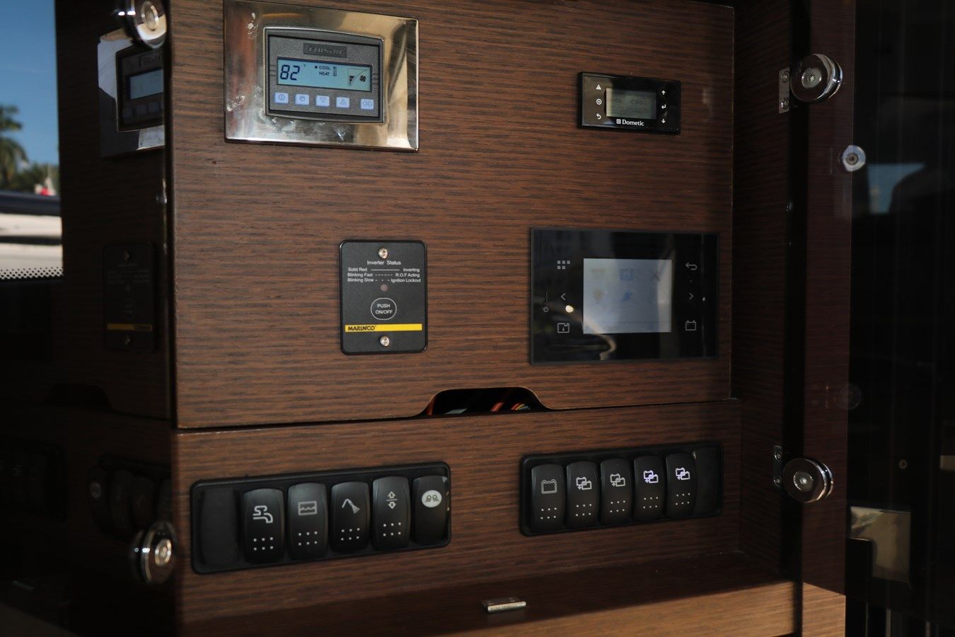 Стоимость яхты InterMarine Trade - PRESTIGE