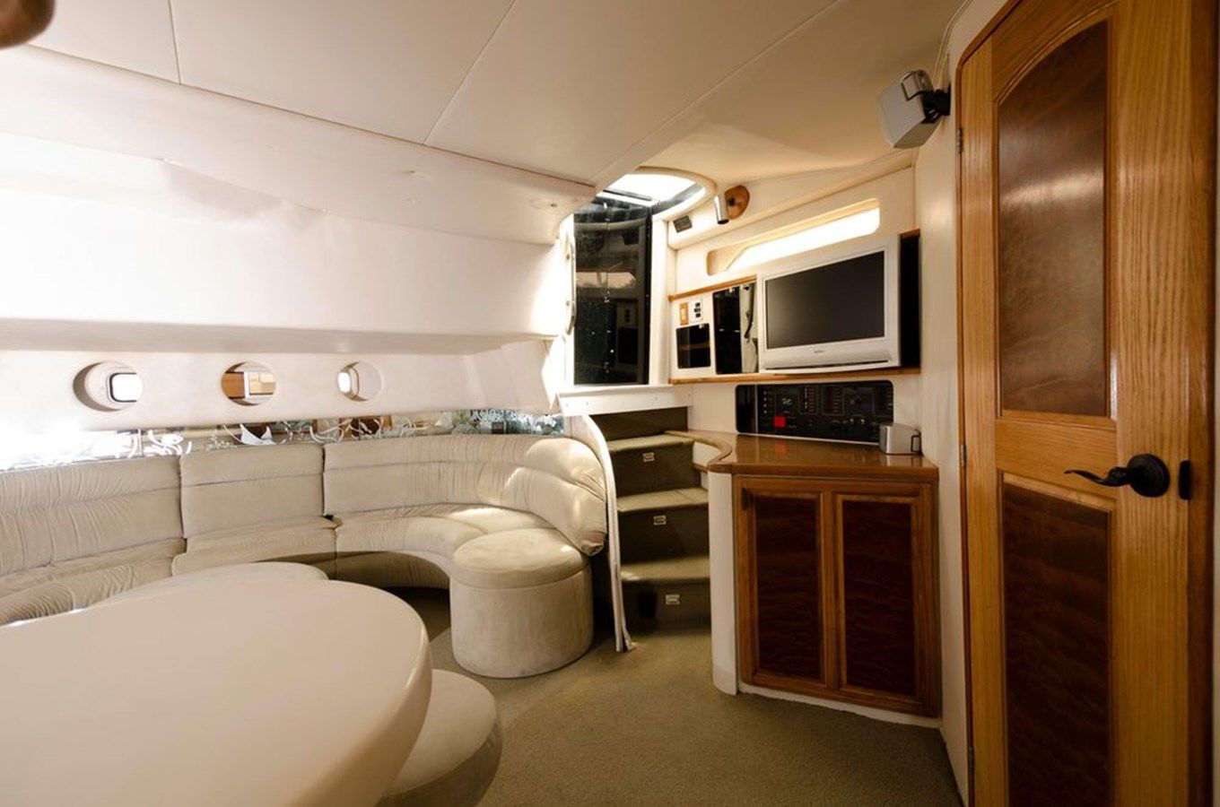 - - SEA RAY yacht sale
