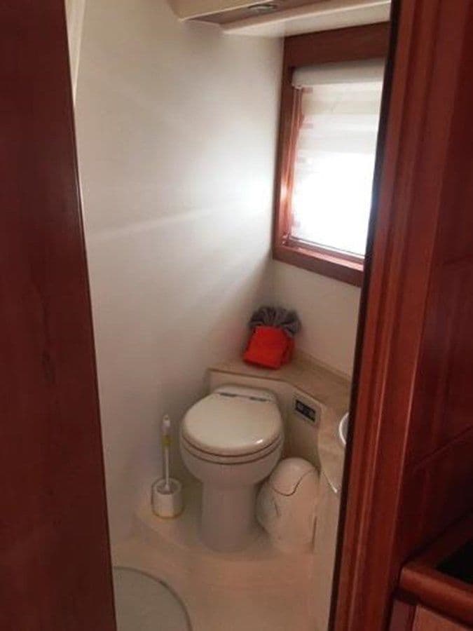 best yacht sales deals Y Not - PERSHING