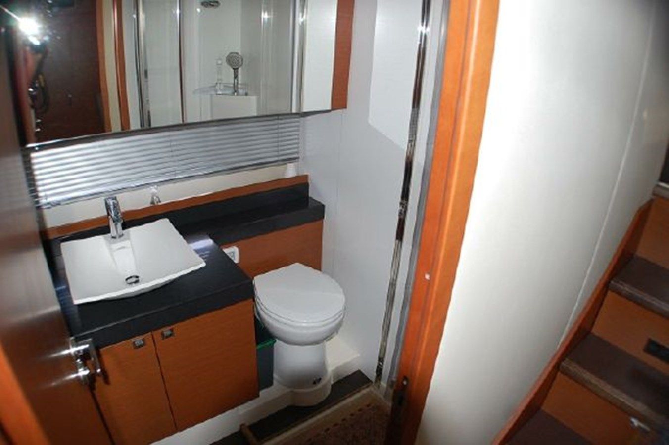 Buy a yacht L'Etoile - PRESTIGE