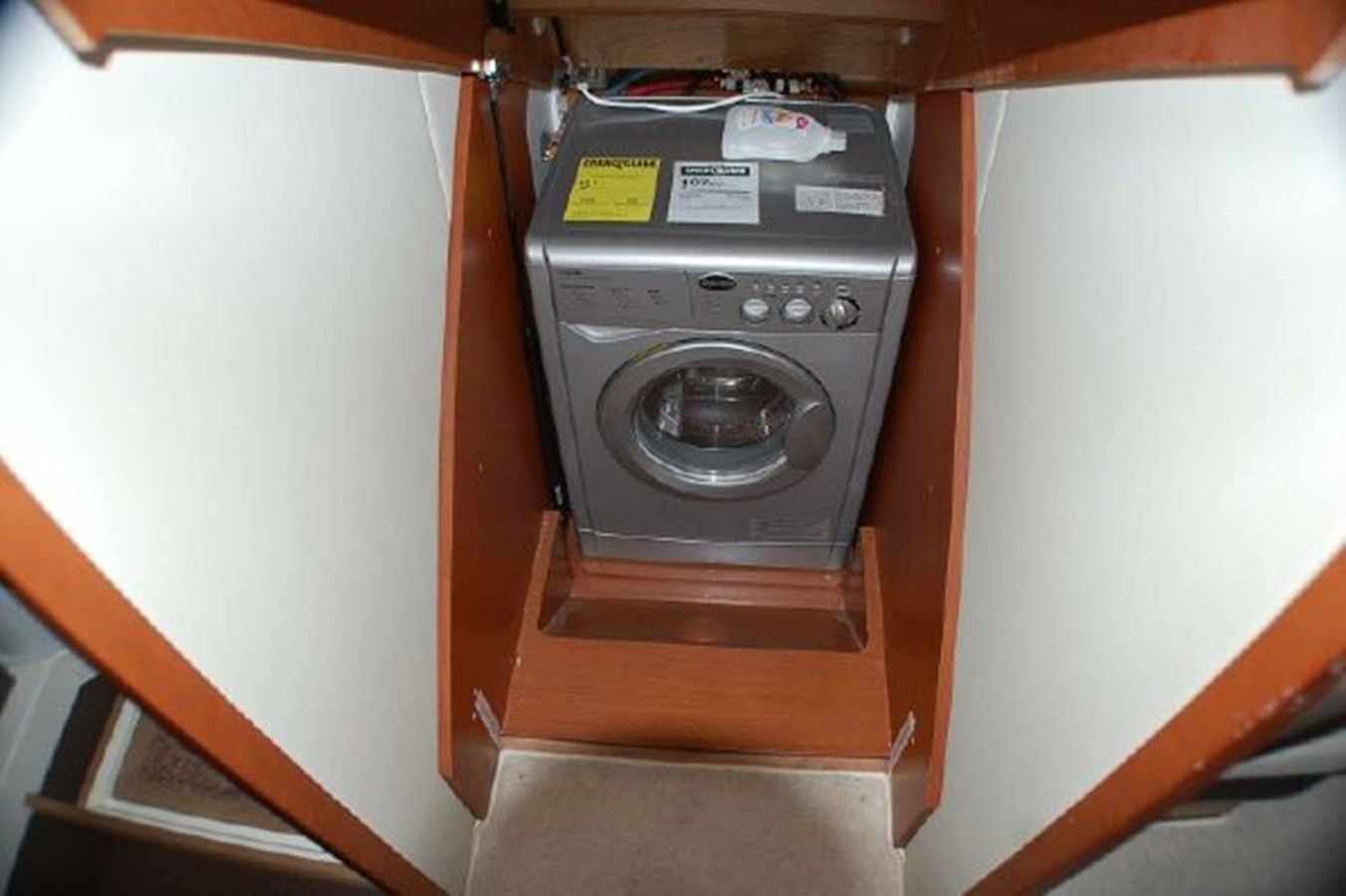 best yacht sales deals L'Etoile 2014