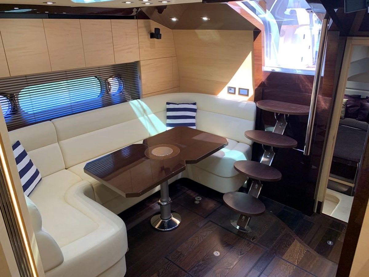 the best price on Smitten 2014