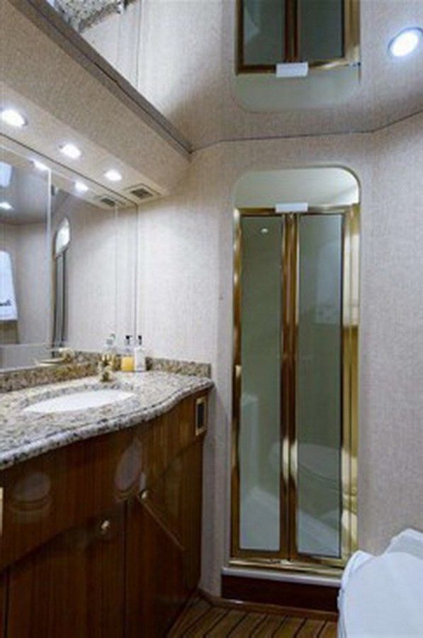 Купить яхту Don't Stop Believin 2007 в Shestakov Yacht Sales